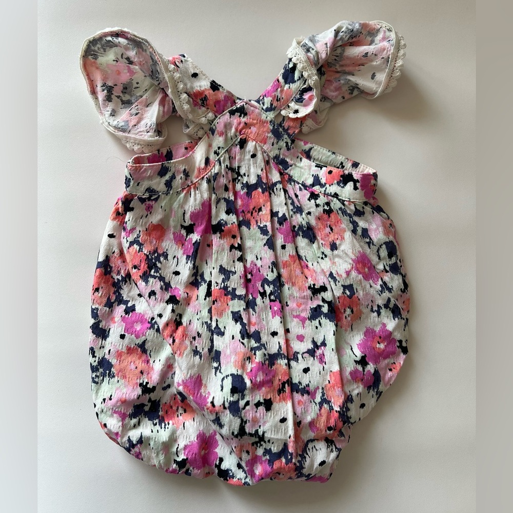 Flutter sleeve romper